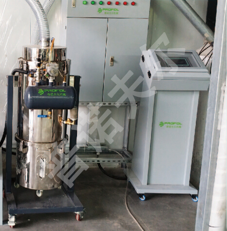 中央供料系统塑料成型的组成与工作原理